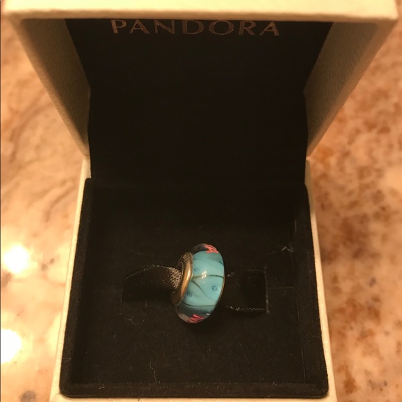 Pandora Exclusive Hawaii Aloha Maui Murano Charm - Picture 3 of 5